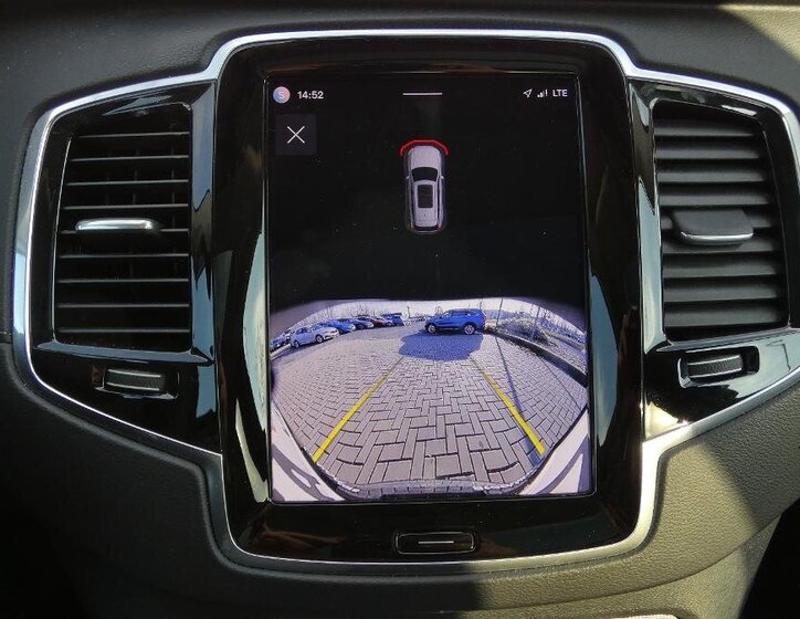 Volvo XC90 SUV / Terénní 2,0 l 173 kw