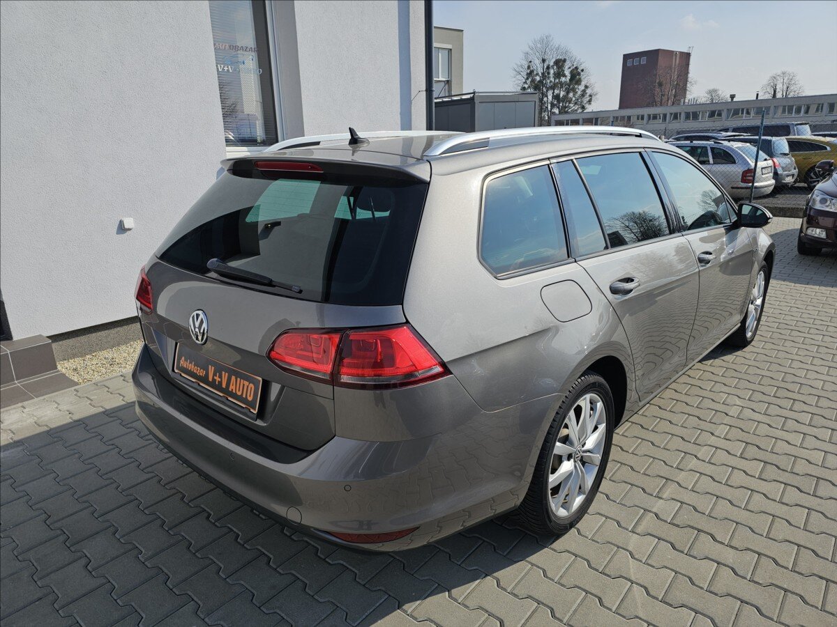 Volkswagen Golf Kombi 1,4 l 92 kw