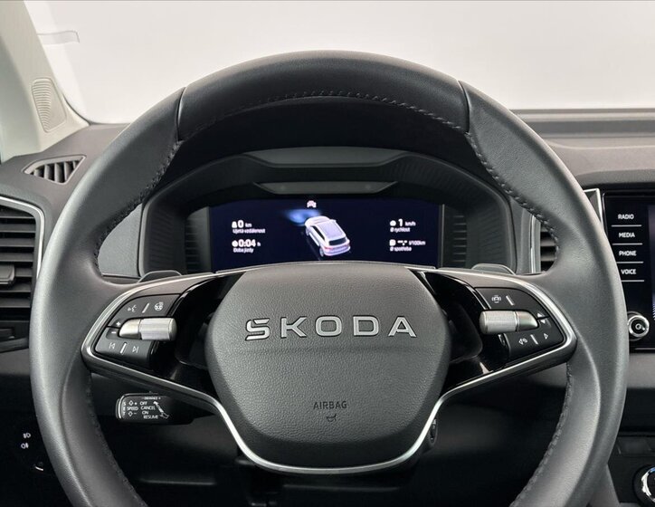 Škoda Karoq SUV / Terénní 1,5 l 110 kw