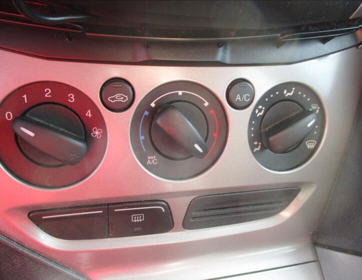 Ford Focus Kombi 1,6 l 77 kw