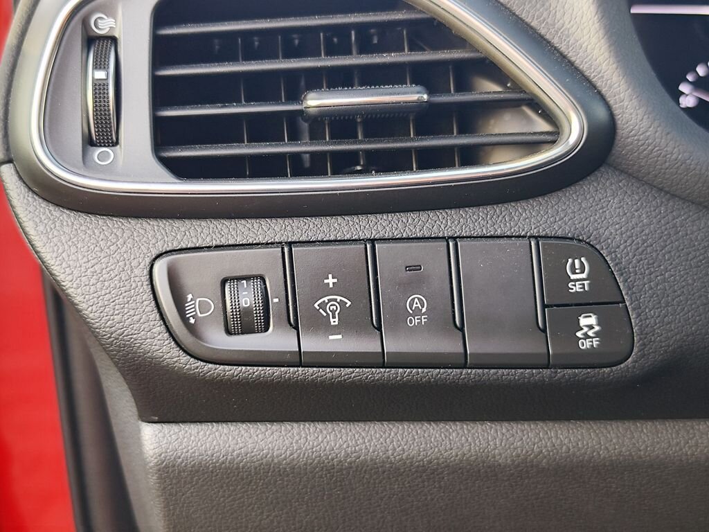 Hyundai i30 Kombi 998,0 88 kw