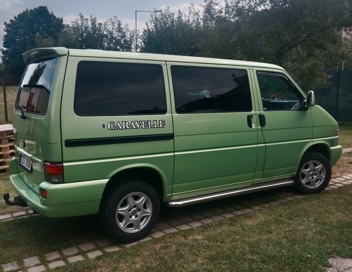 Volkswagen Caravelle VAN / Minibus 0,0 75 kw