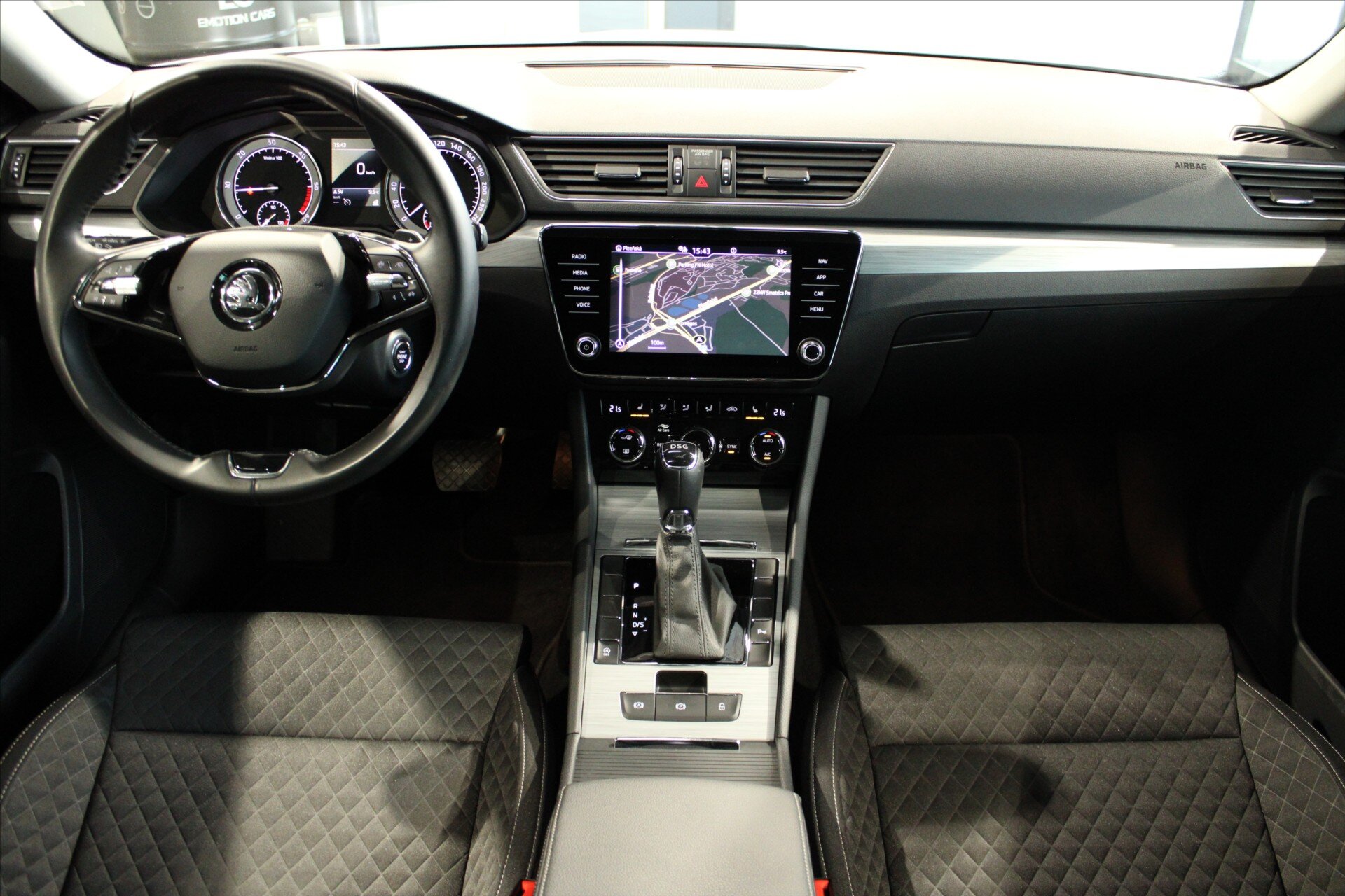 Škoda Superb Kombi 2,0 l 110 kw