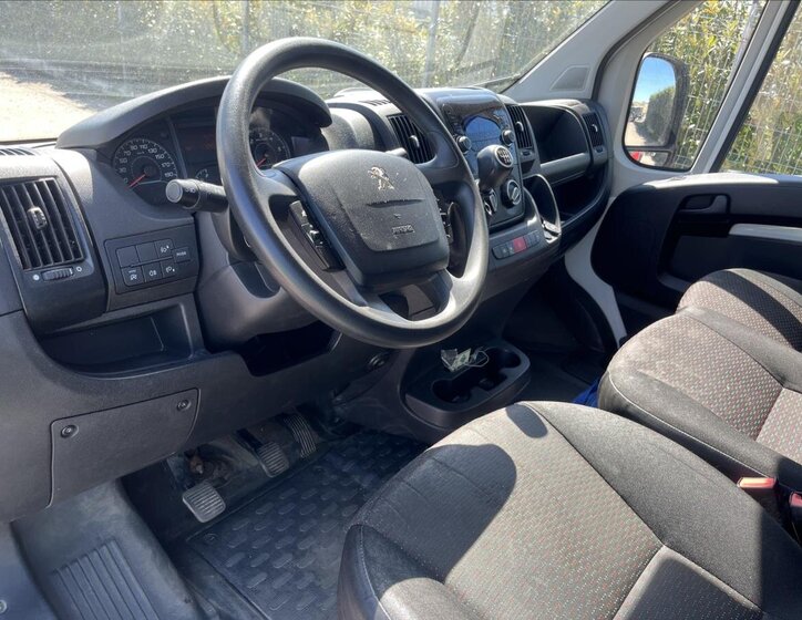 Peugeot Boxer Skříň 2,2 l 103 kw