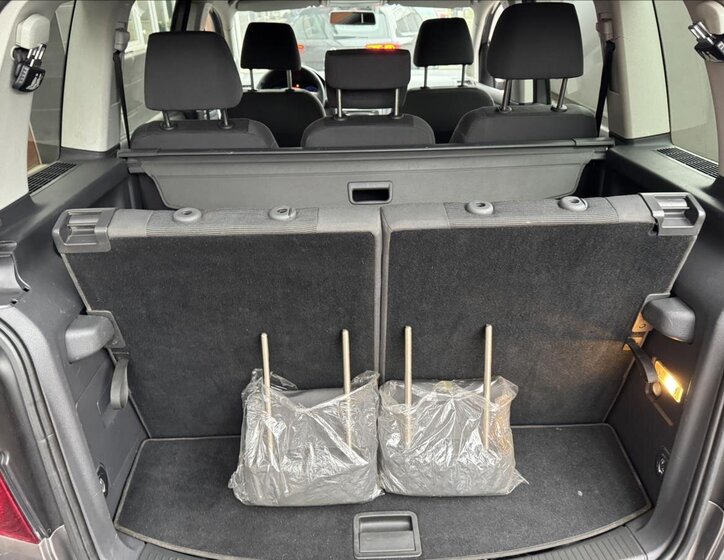 Volkswagen Touran MPV 1,9 l 77 kw