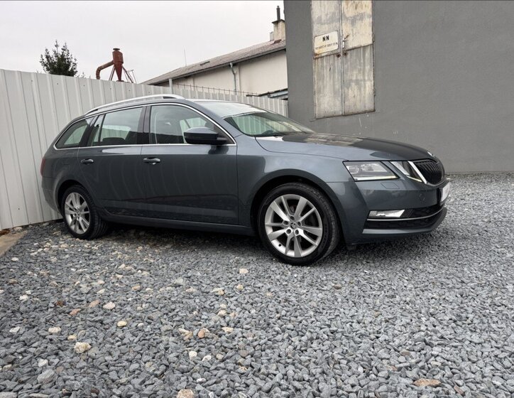 Škoda Octavia Kombi 1,5 l 110 kw