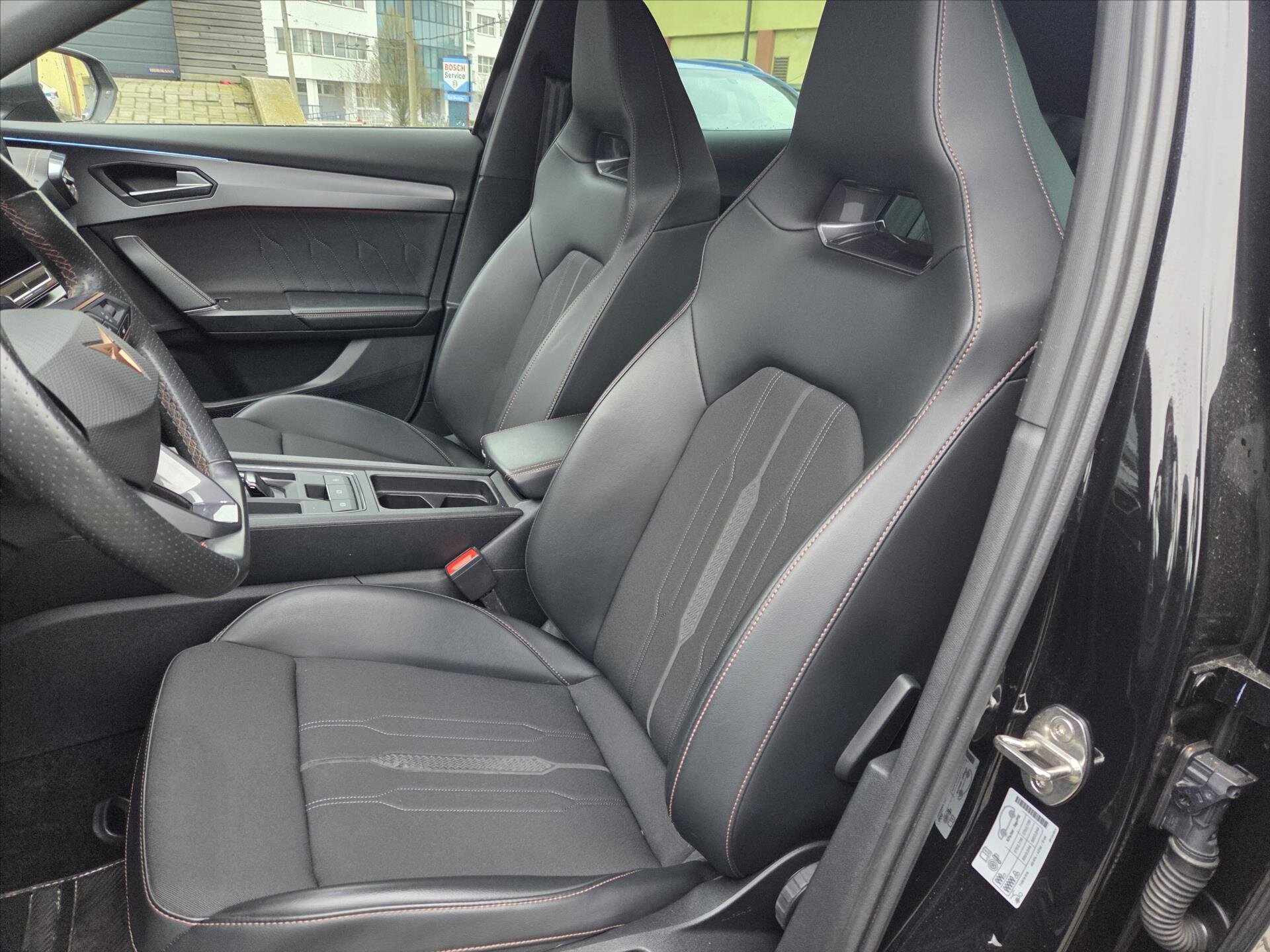 Cupra Formentor SUV / Terénní 2,0 l 180 kw