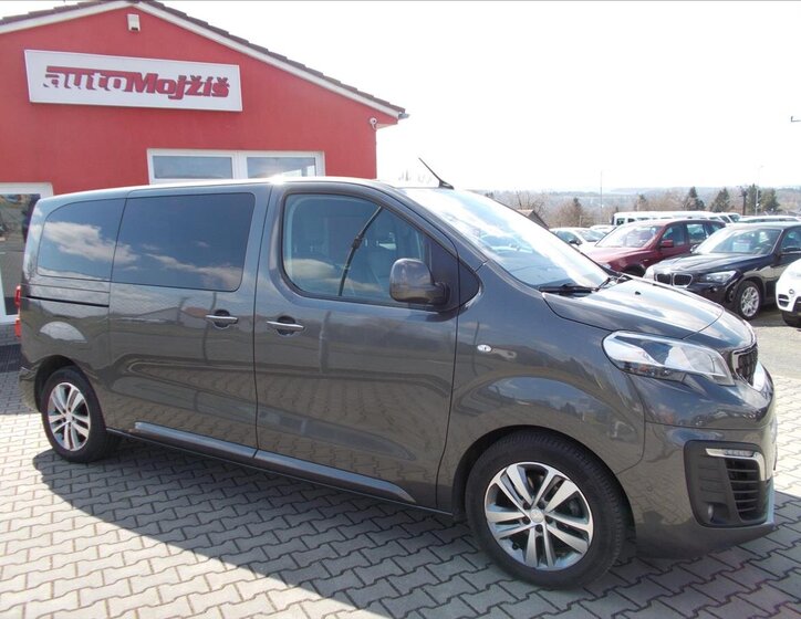 Peugeot Traveller MPV 2,0 l 130 kw