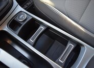 Ford Kuga SUV 1,5 l 88 kw