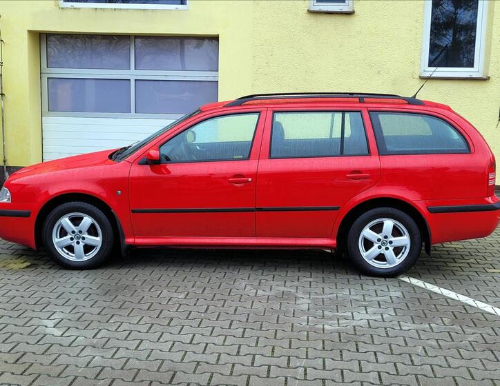 Škoda Octavia 8