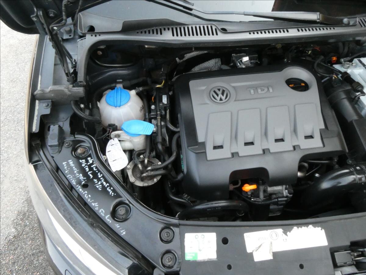 Volkswagen Touran MPV 2,0 l 103 kw
