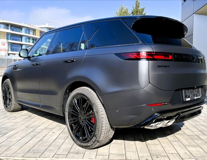 Land Rover Range Rover Sport SUV / Terénní 4,4 l 390 kw