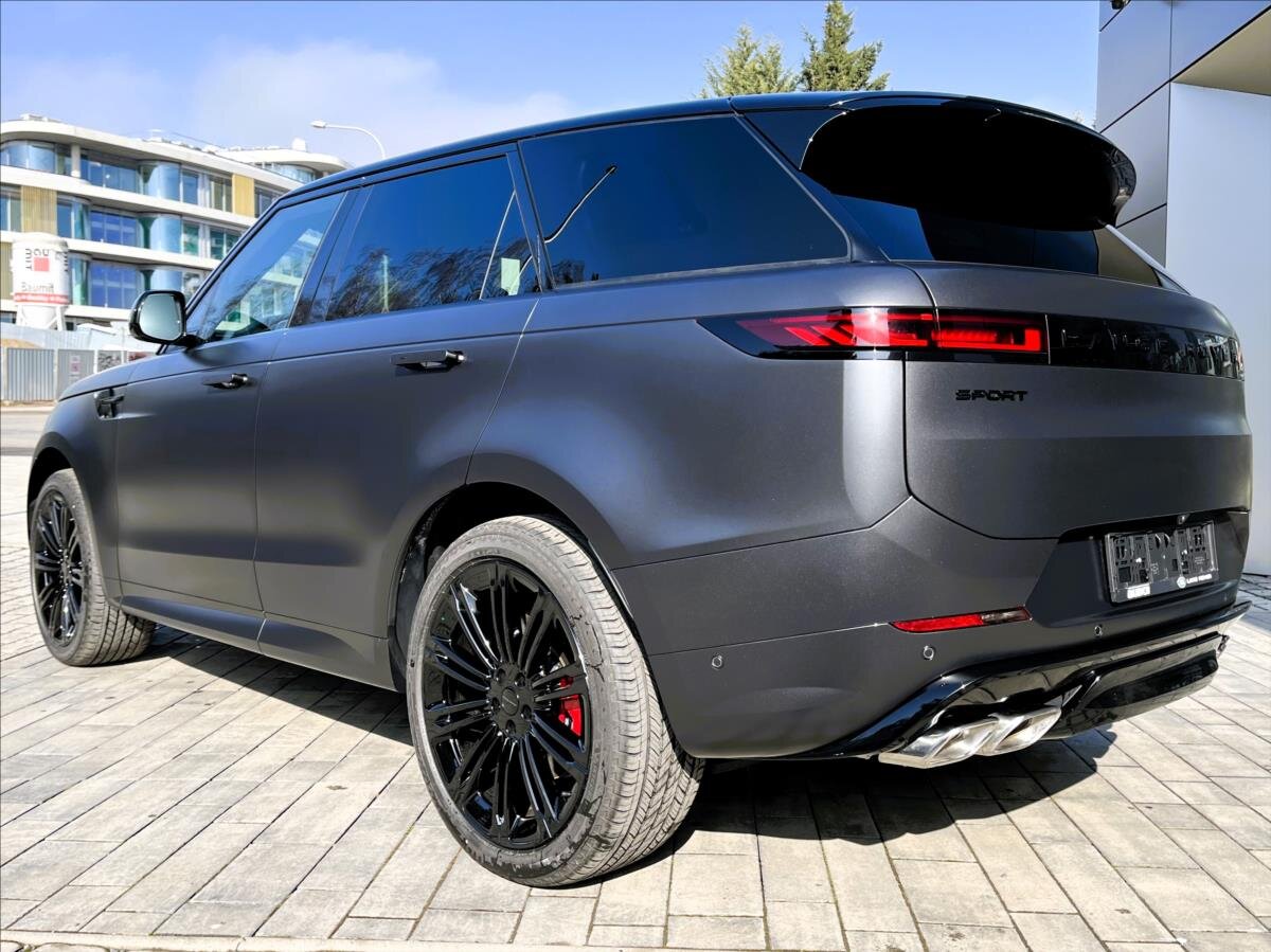 Land Rover Range Rover Sport SUV / Terénní 4,4 l 390 kw