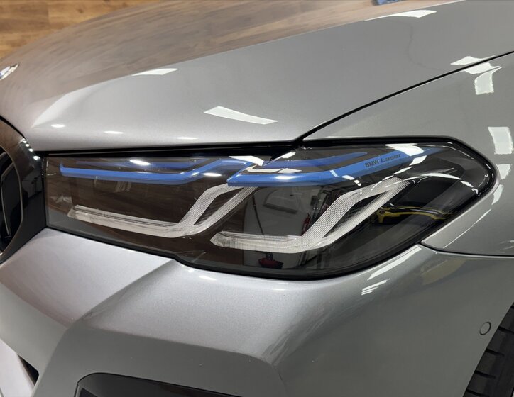 BMW Řada 5 Sedan / Limuzína 4,4 l 390 kw