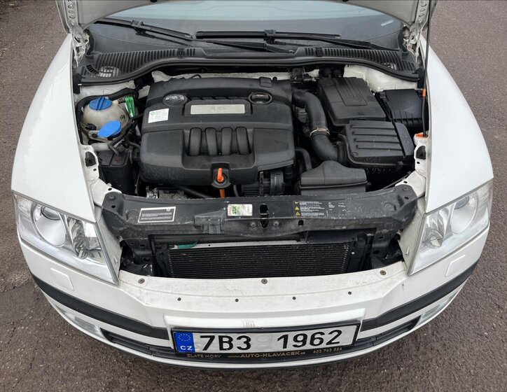 Škoda Octavia Sedan / Limuzína 1,6 l 75 kw