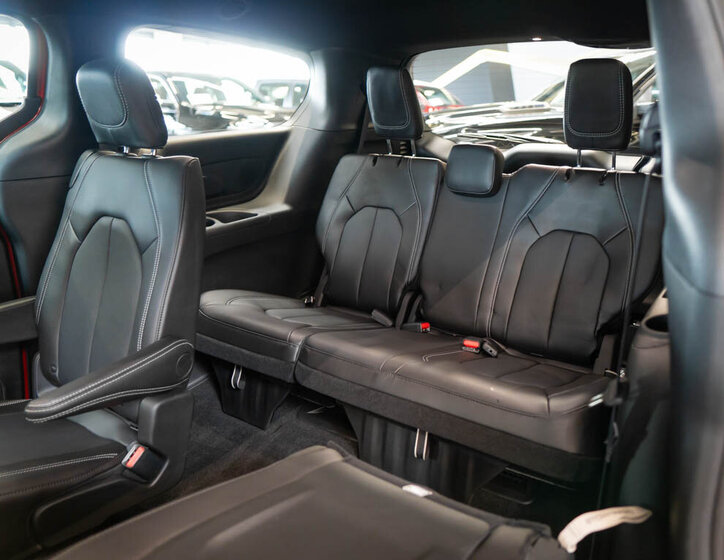 Chrysler Pacifica MPV 3,6 l 221 kw