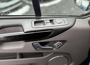 Ford Tourneo Custom 18