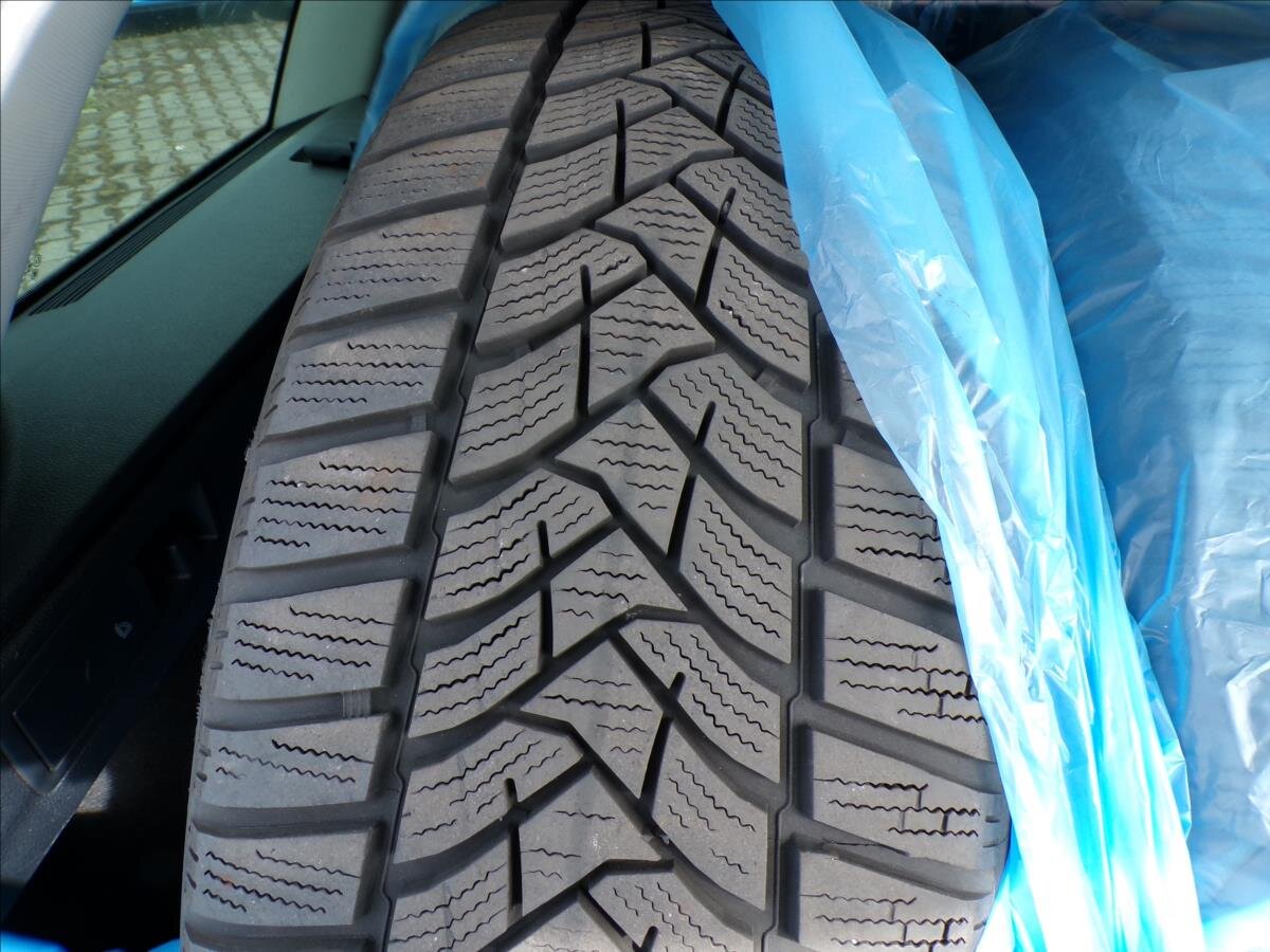 Volkswagen Passat Kombi 2,0 l 110 kw