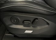 Volkswagen Touareg SUV / Terénní 4,0 l 310 kw