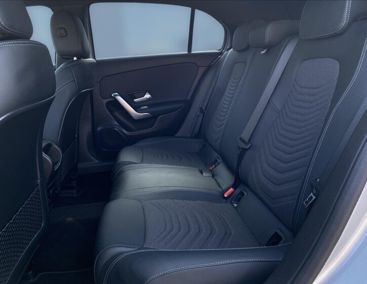 Mercedes-Benz Třídy A Hatchback 1,3 l 120 kw