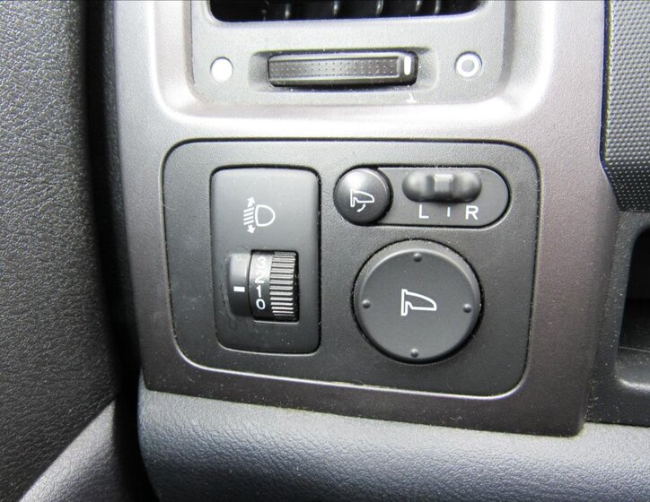 Honda CR-V SUV / Terénní 2,0 l 110 kw