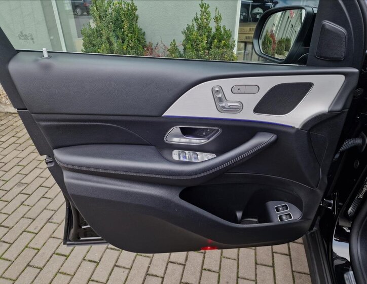 Mercedes-Benz GLE SUV / Terénní 2,0 l 245 kw