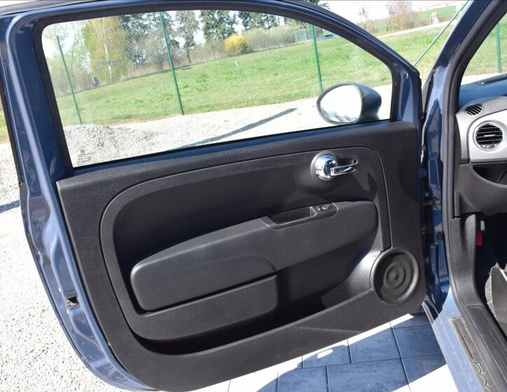 Fiat 500 Hatchback 875,0 63 kw