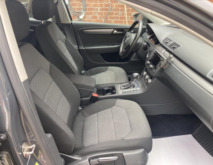 Volkswagen Passat Kombi 2,0 l 103 kw