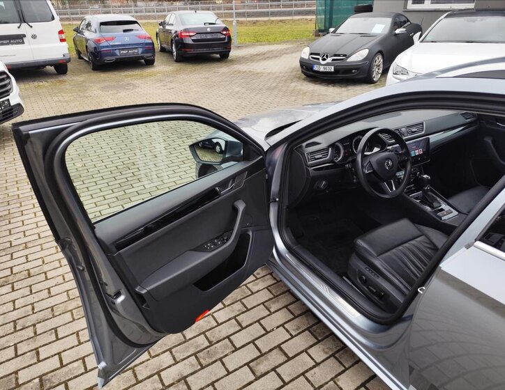 Škoda Superb Kombi 2,0 l 140 kw