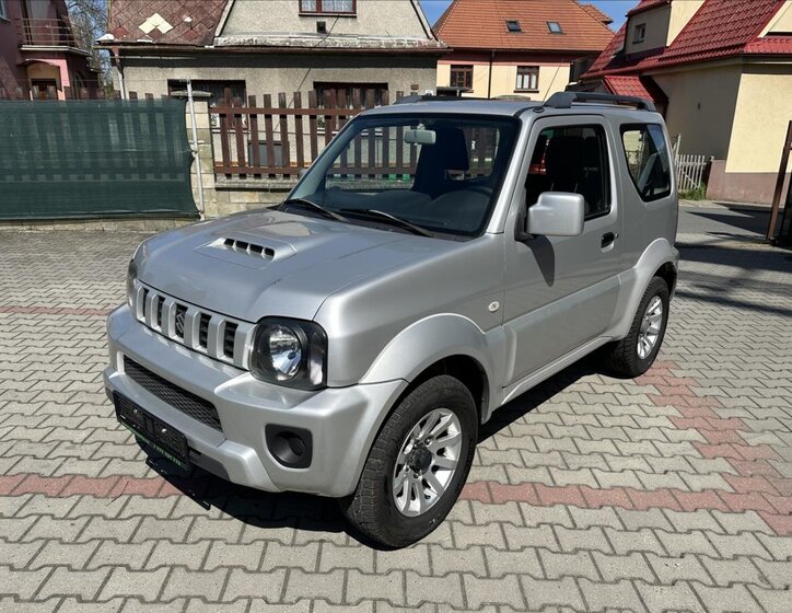 Suzuki Jimny SUV / Terénní 1,3 l 63 kw