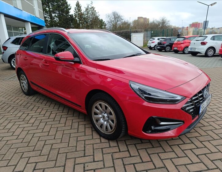 Hyundai i30 Kombi 998,0 88 kw