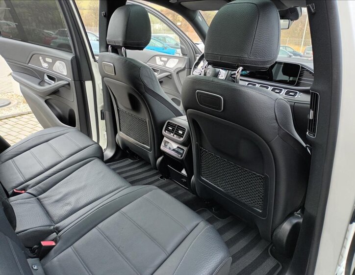 Mercedes-Benz GLE SUV 3,0 l 270 kw