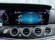 Mercedes-Benz Třídy E Sedan / Limuzína 2,0 l 143 kw