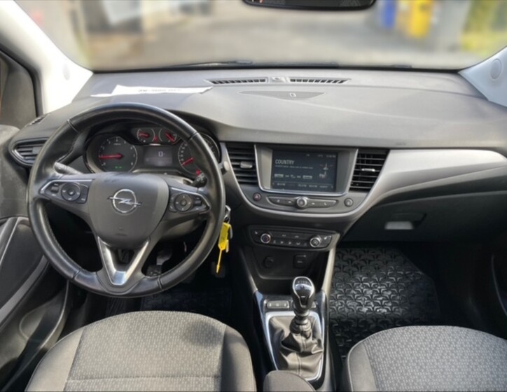 Opel Crossland 9