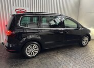 Volkswagen Sharan 9