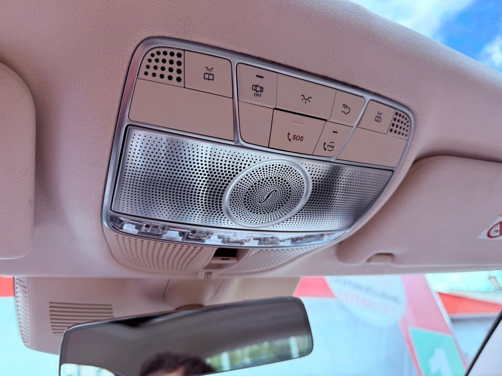 Mercedes-Benz Třídy S Kupé 4,0 l 450 kw