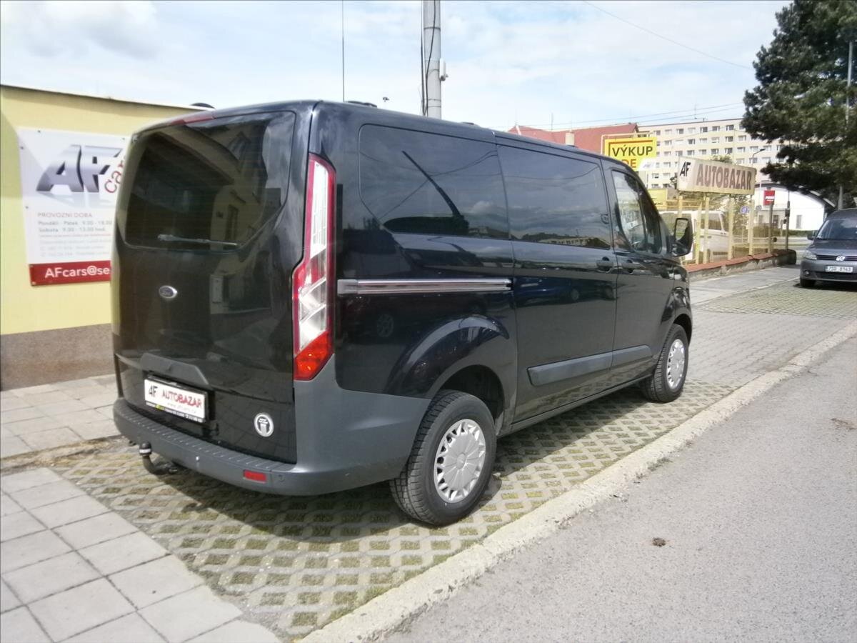 Ford Transit Custom Kombi 2,2 l 114 kw