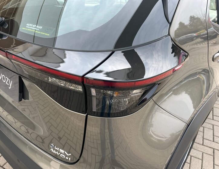 Toyota Yaris Cross SUV / Terénní 1,5 l 68 kw