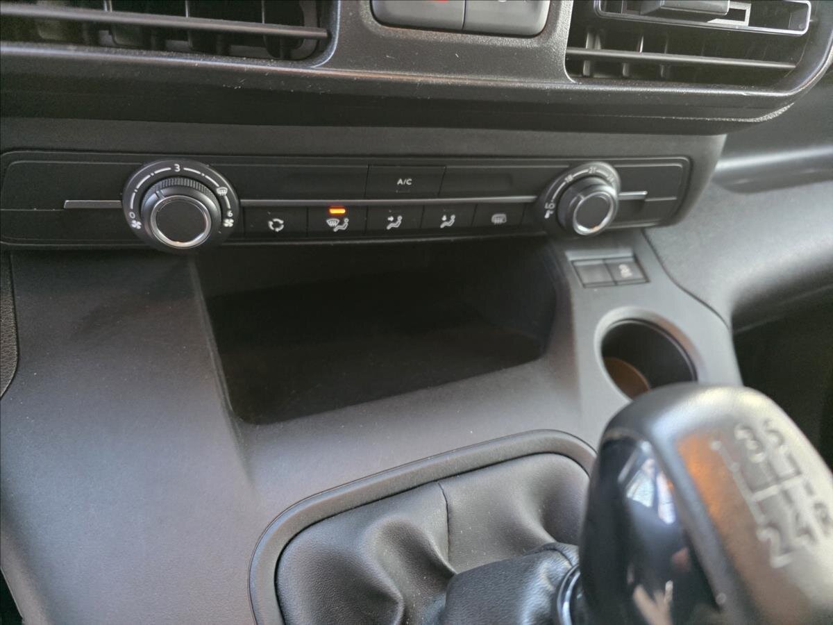 Opel Combo Skříň 1,5 l 75 kw