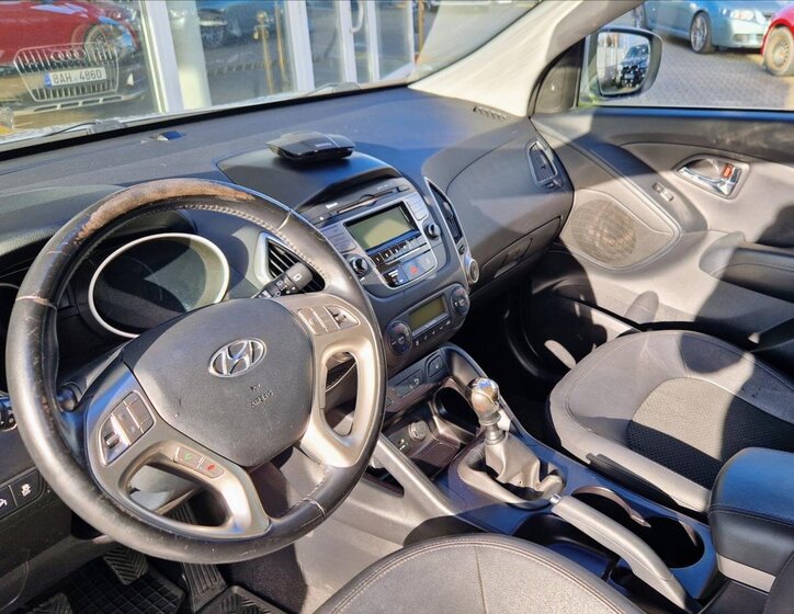 Hyundai ix35 SUV / Terénní 1,6 l 99 kw