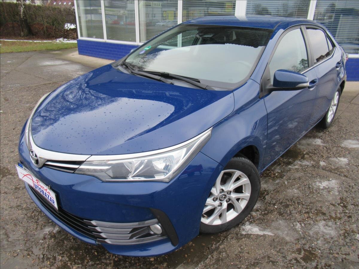 Toyota Corolla Sedan 1,6 l 97 kw