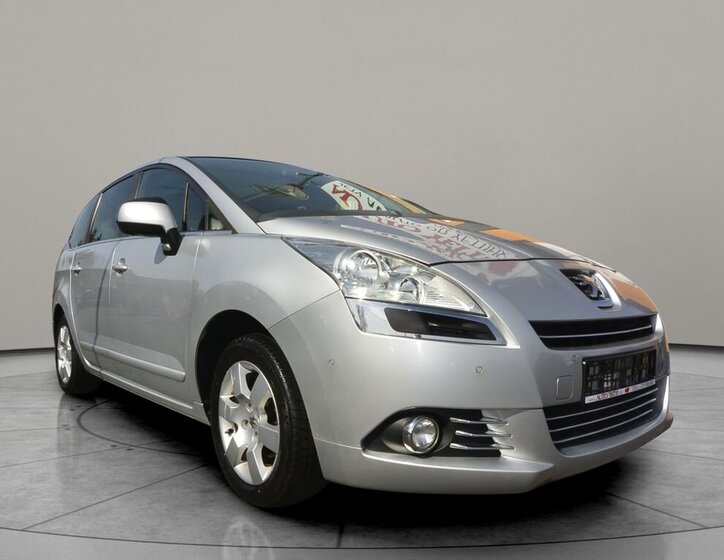 Peugeot 5008 MPV 1,6 l 88 kw