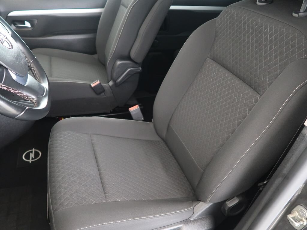 Opel Zafira MPV 1,5 l 88 kw