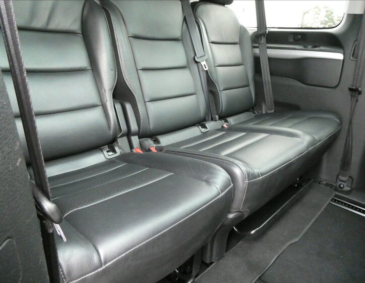 Peugeot Traveller MPV 2,0 l 130 kw