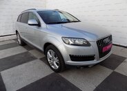 Audi Q7 5