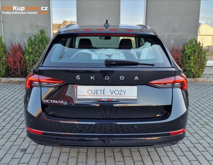 Škoda Octavia 9