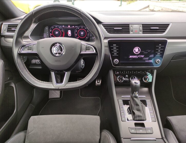 Škoda Superb Kombi 2,0 l 140 kw