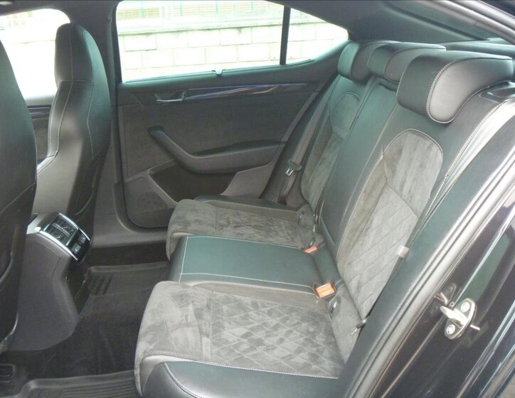 Škoda Superb Liftback 2,0 l 140 kw