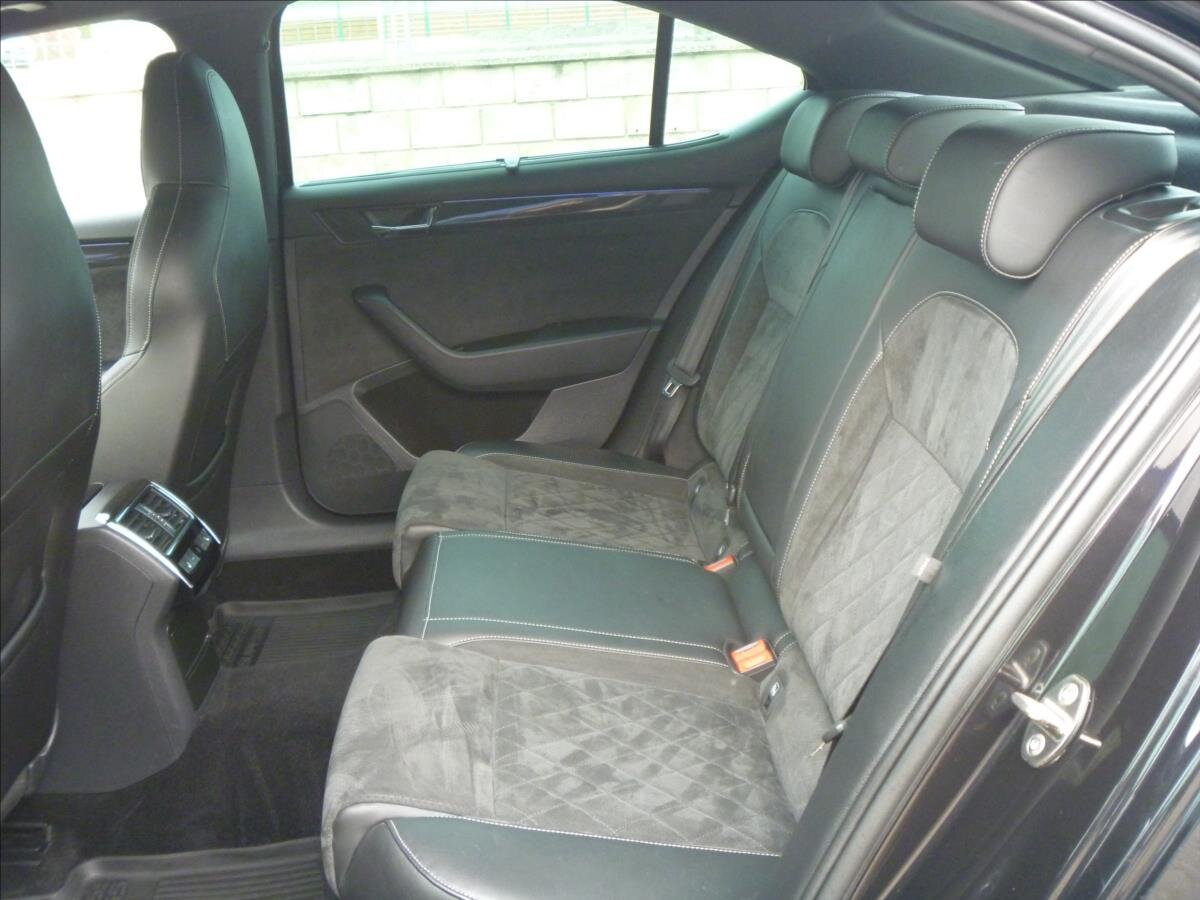 Škoda Superb Liftback 2,0 l 140 kw