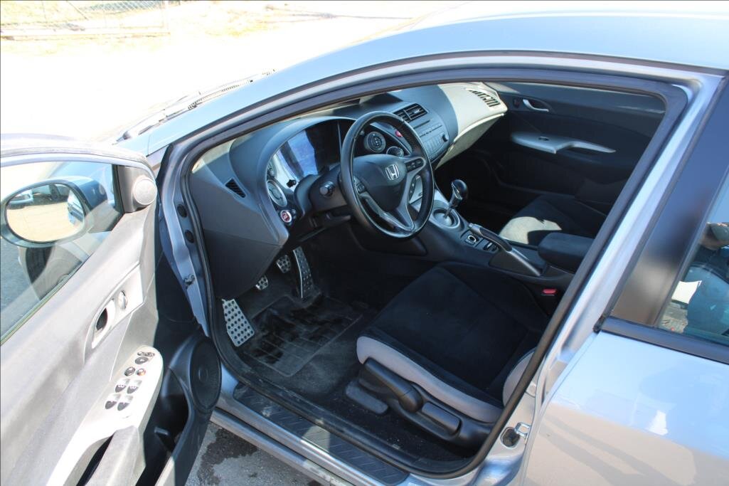 Honda Civic Hatchback 1,8 l 103 kw